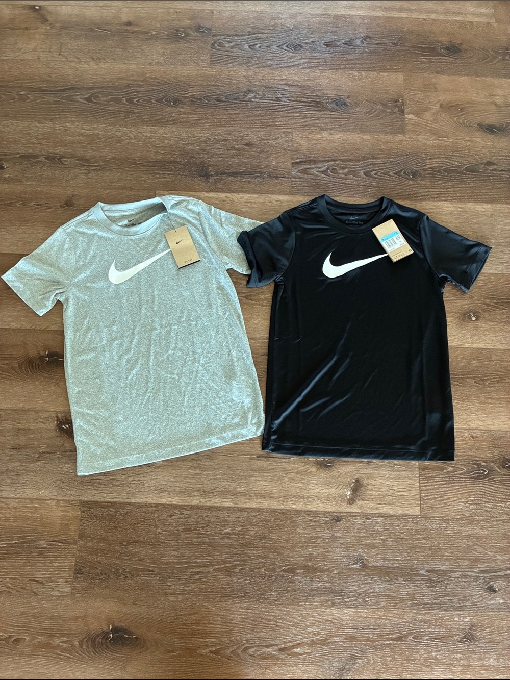 Nike Kids Short-Sleeve Dri-FIT Tee - Black and Light Gray. New with tags